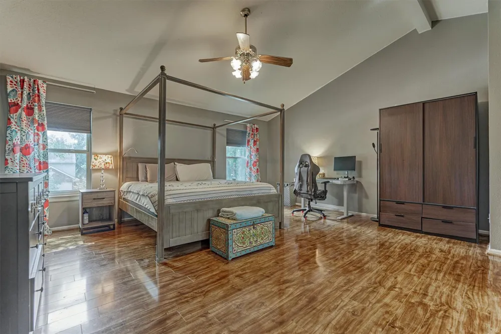 100 W Rainbow Ridge Circle The Woodlands, TX 77381