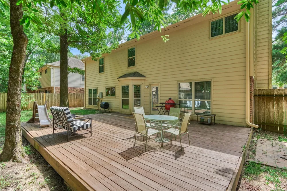 100 W Rainbow Ridge Circle The Woodlands, TX 77381