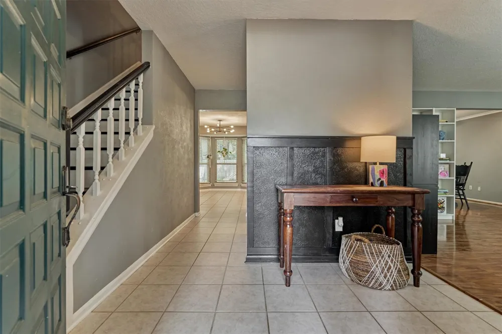 100 W Rainbow Ridge Circle The Woodlands, TX 77381