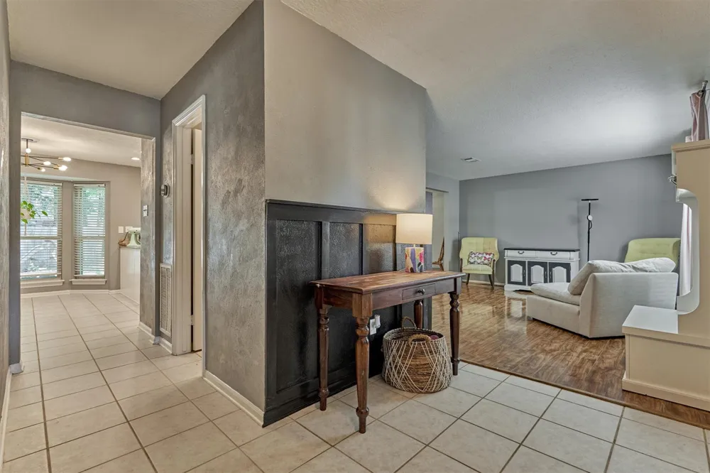 100 W Rainbow Ridge Circle The Woodlands, TX 77381