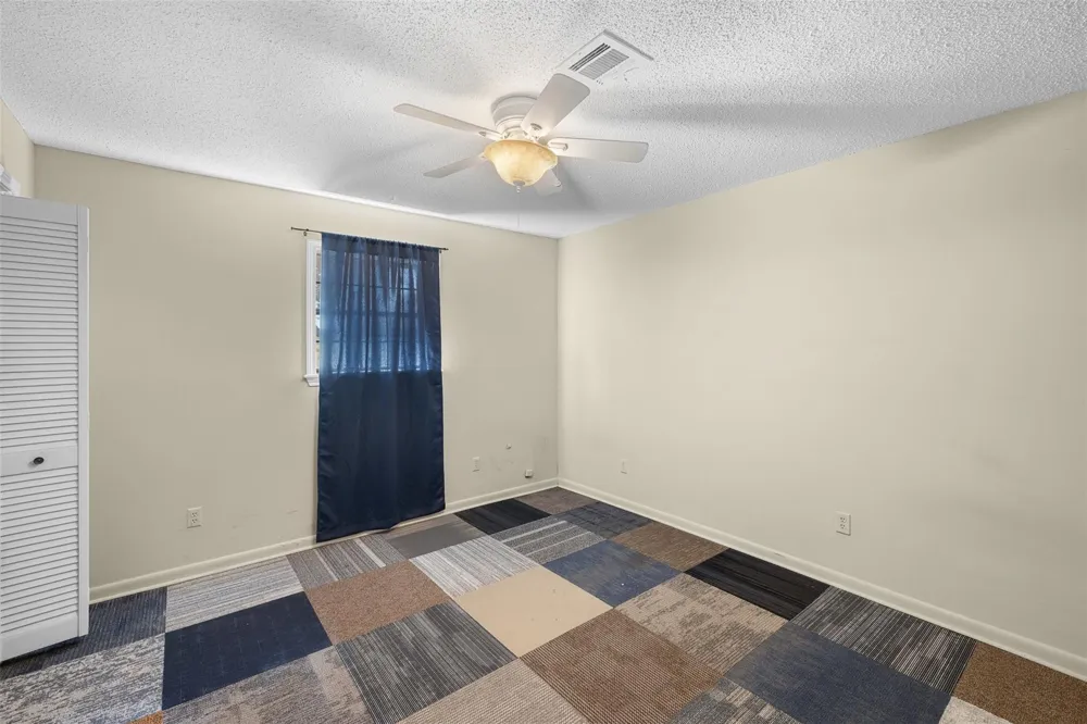 1107 County Road 151 Columbus, TX 78934