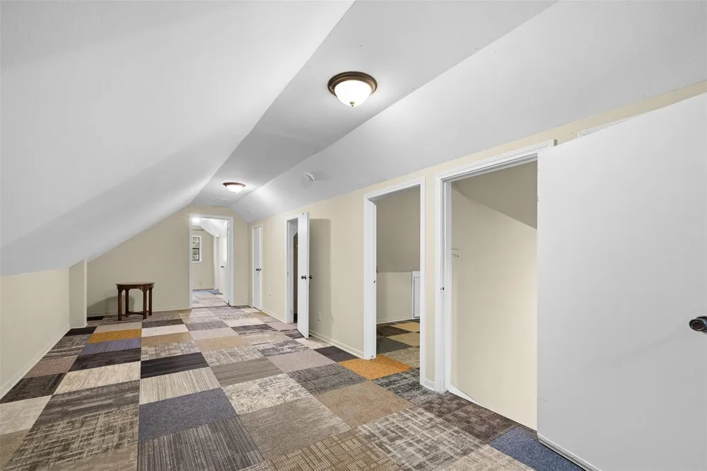 1107 County Road 151 Columbus, TX 78934