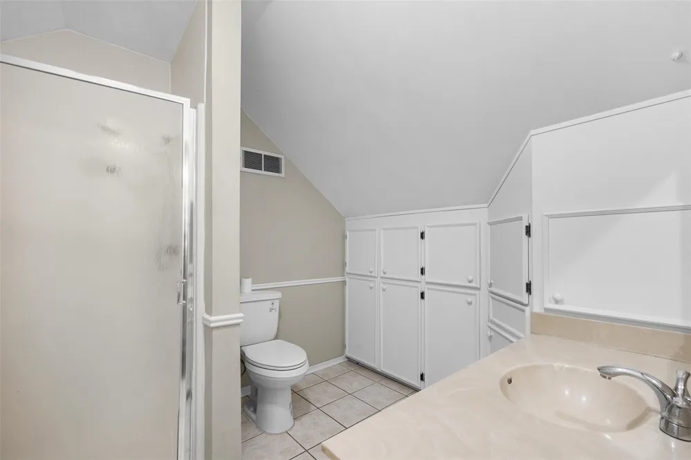 1107 County Road 151 Columbus, TX 78934