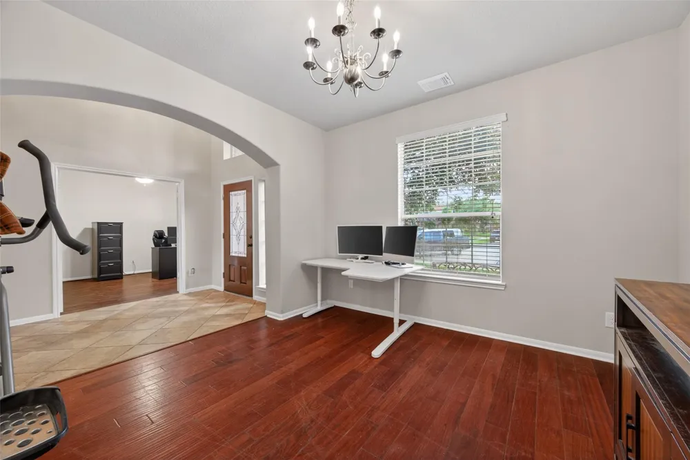 394 Dover Lane League City, TX 77573