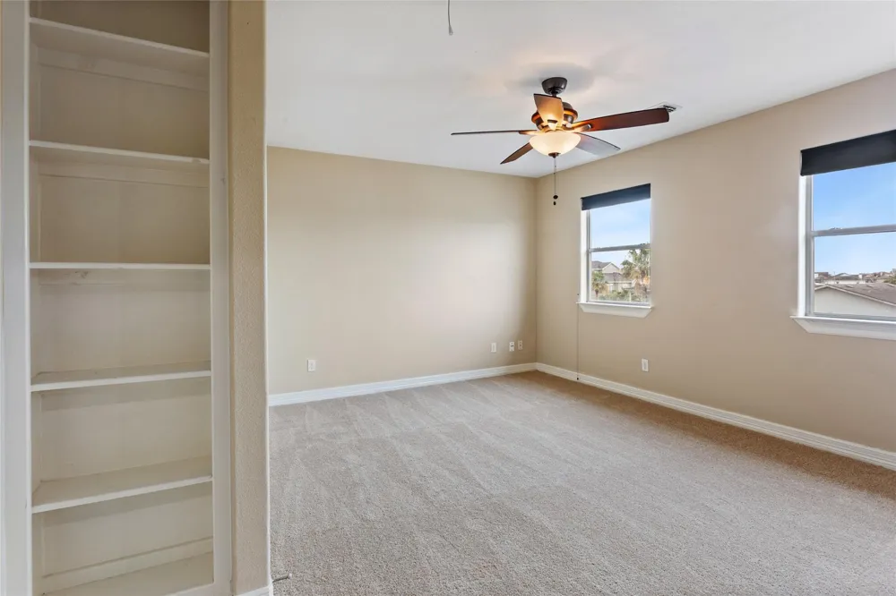 1110 Papeete Street Tiki Island, TX 77554