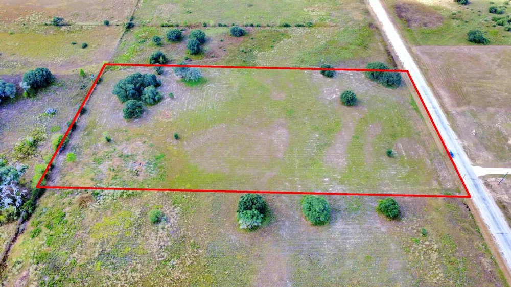 2184 Pintail Lane Columbus, TX 78934