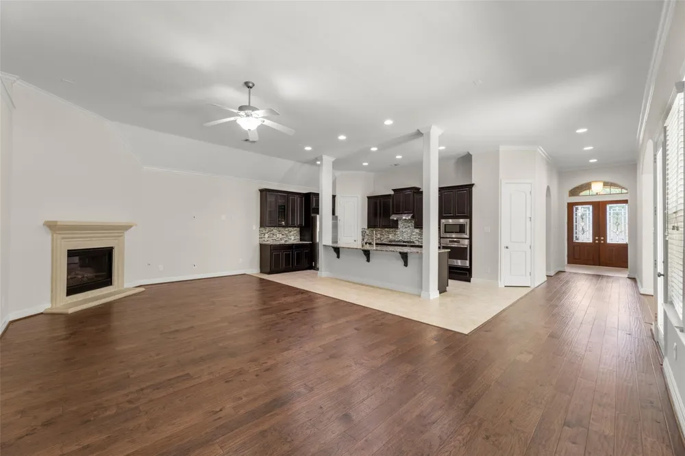 4918 Ava Meadows Lane Sugar Land, TX 77479
