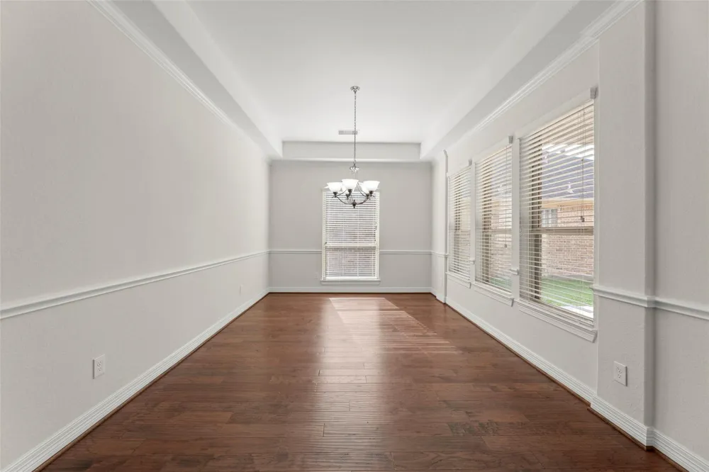 4918 Ava Meadows Lane Sugar Land, TX 77479