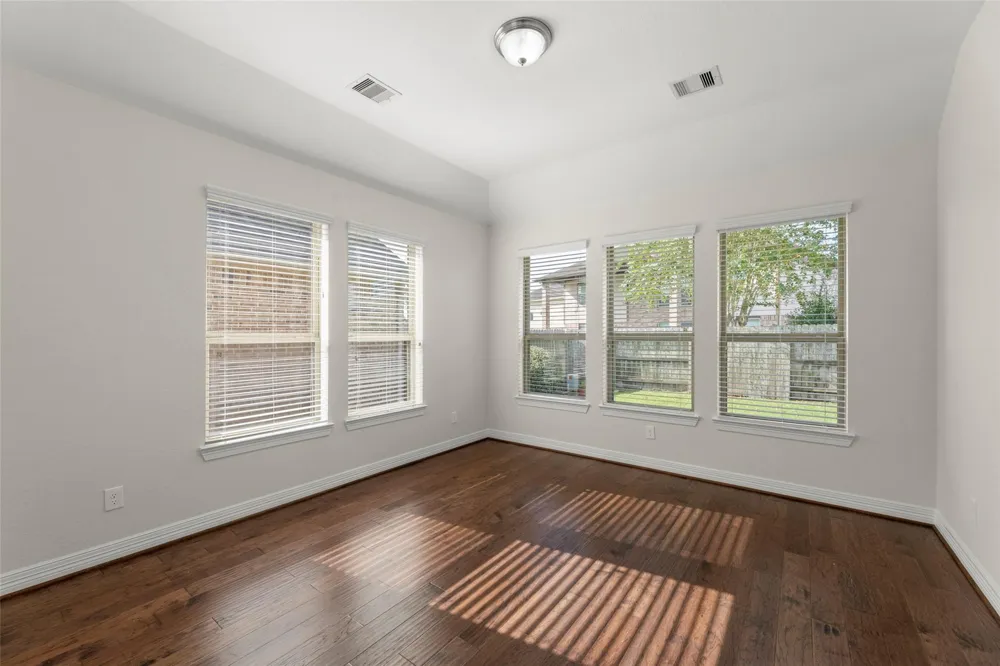 4918 Ava Meadows Lane Sugar Land, TX 77479