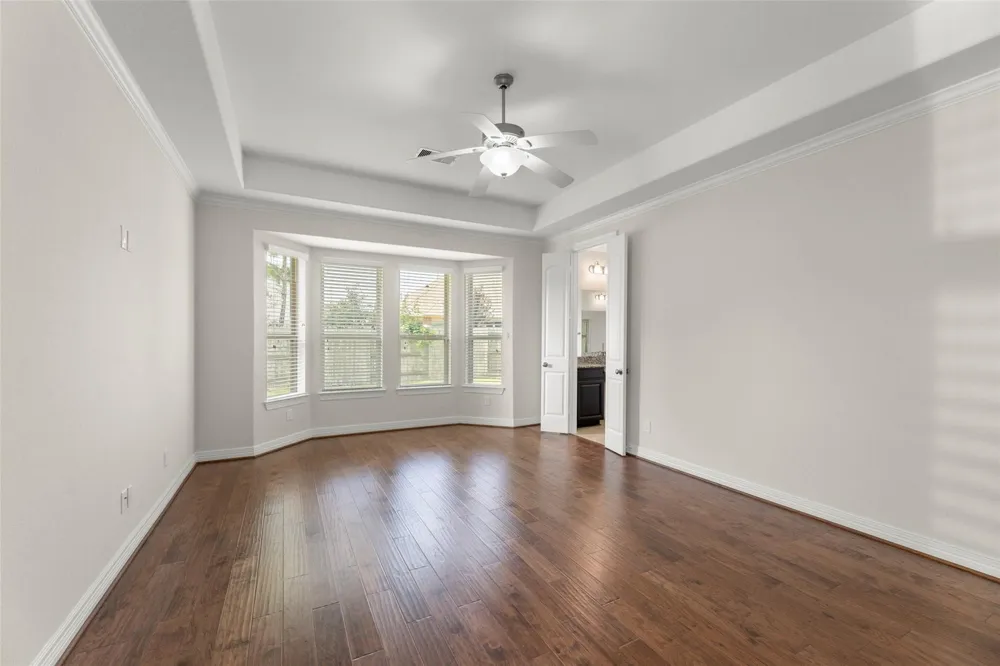 4918 Ava Meadows Lane Sugar Land, TX 77479
