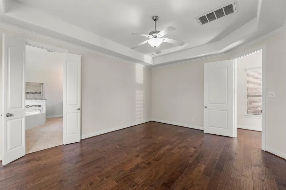 4918 Ava Meadows Lane Sugar Land, TX 77479