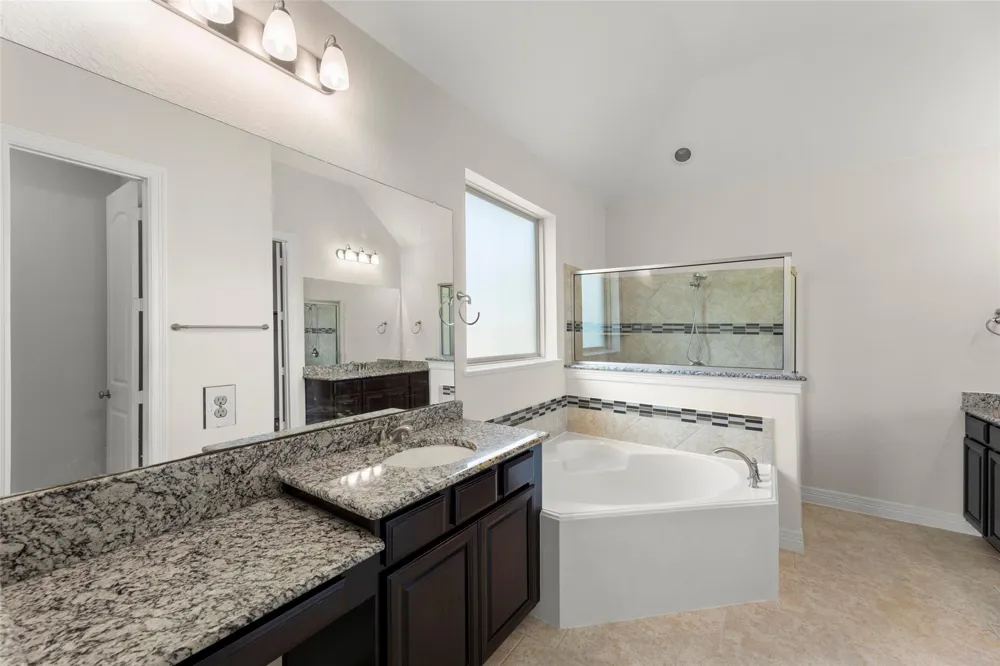 4918 Ava Meadows Lane Sugar Land, TX 77479