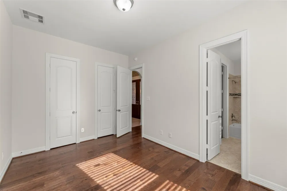 4918 Ava Meadows Lane Sugar Land, TX 77479