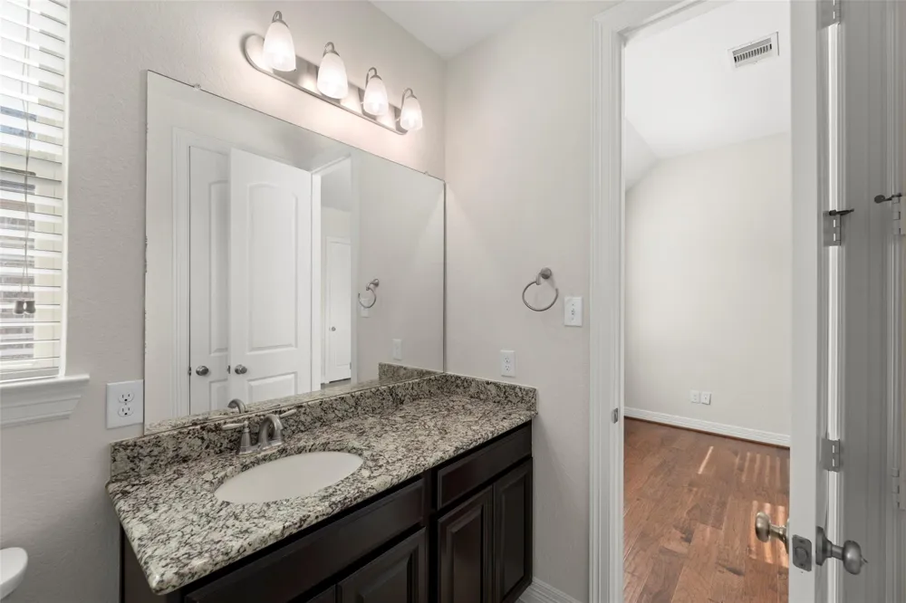 4918 Ava Meadows Lane Sugar Land, TX 77479