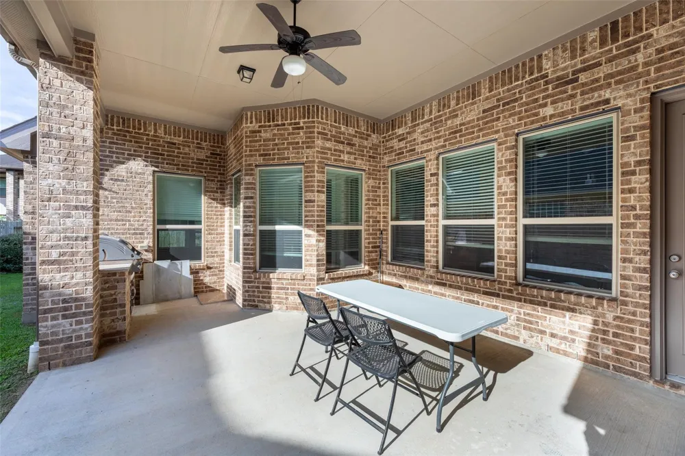 4918 Ava Meadows Lane Sugar Land, TX 77479