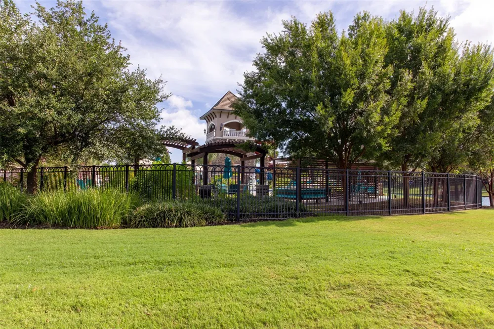 4918 Ava Meadows Lane Sugar Land, TX 77479