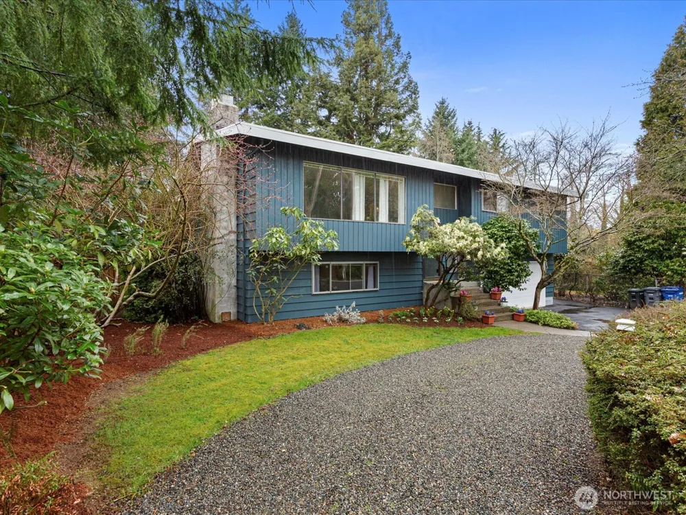 16445 Ambaum Boulevard S Burien, WA 98148