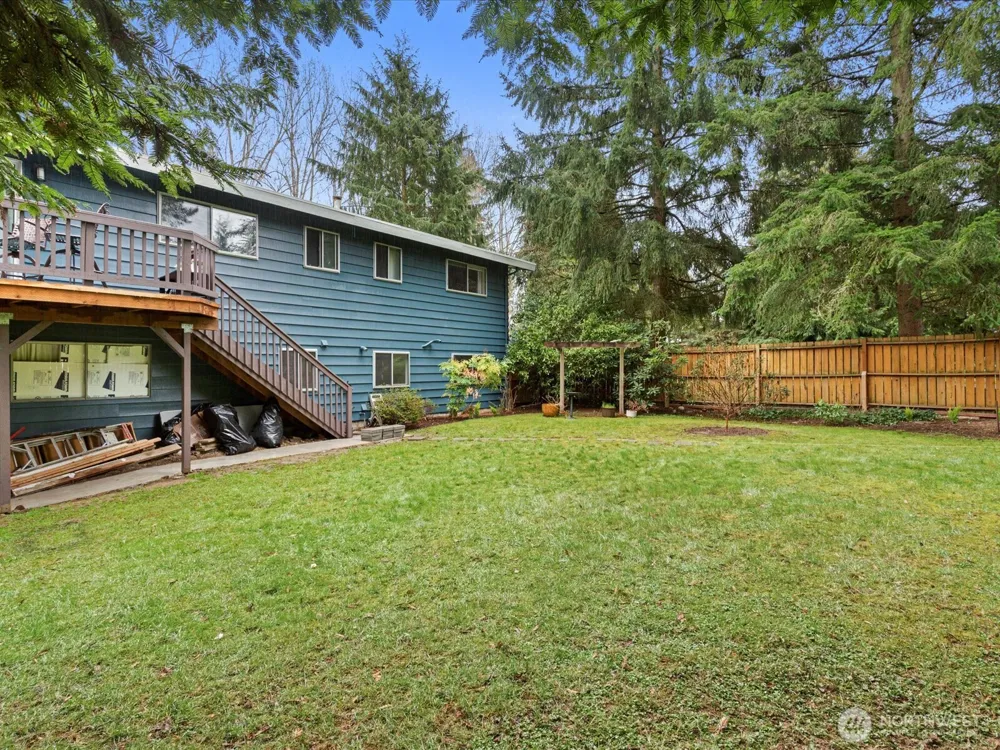 16445 Ambaum Boulevard S Burien, WA 98148