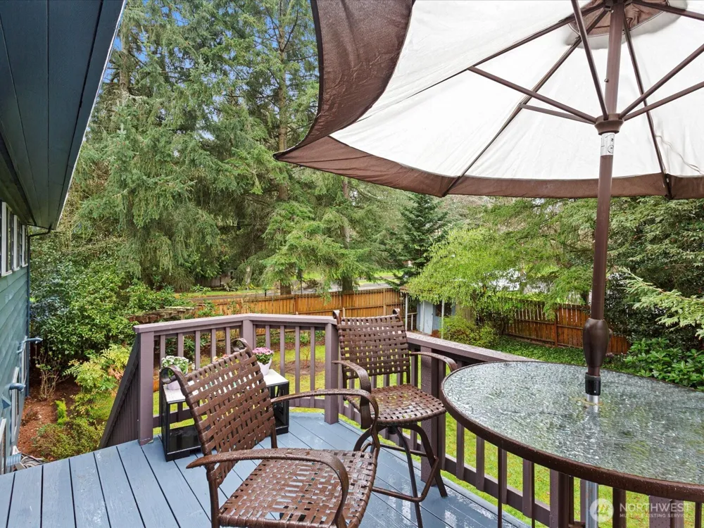 16445 Ambaum Boulevard S Burien, WA 98148