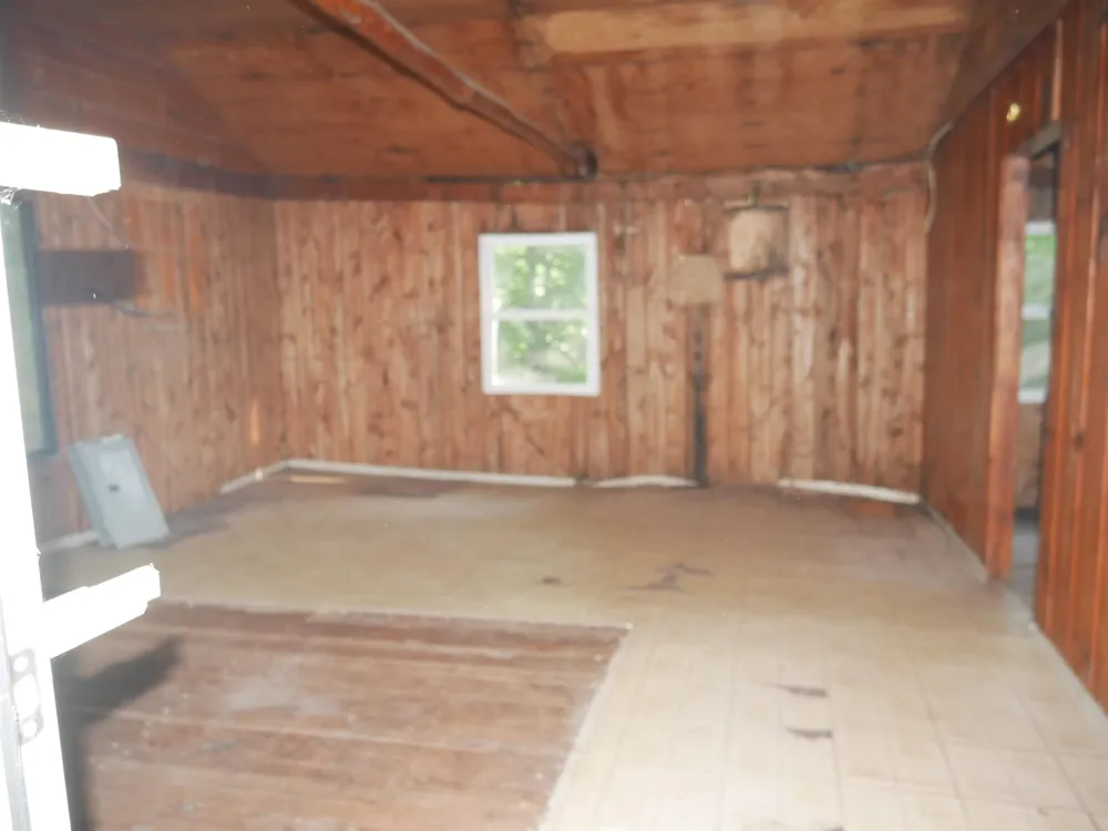 8167 Beech Plainfield Township, MI 48739