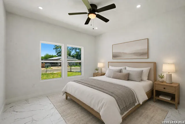 1342 Crystal San Antonio, TX 78211