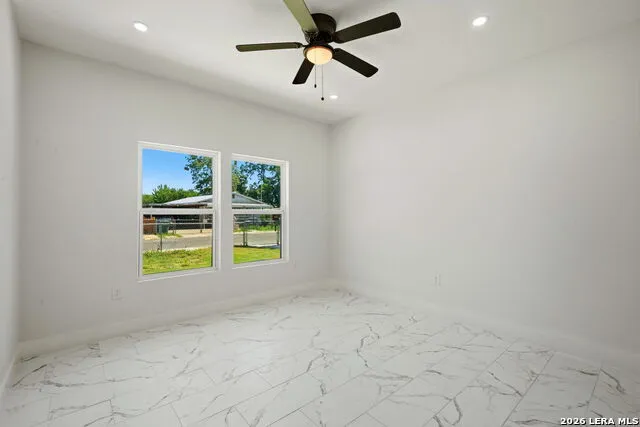 1342 Crystal San Antonio, TX 78211