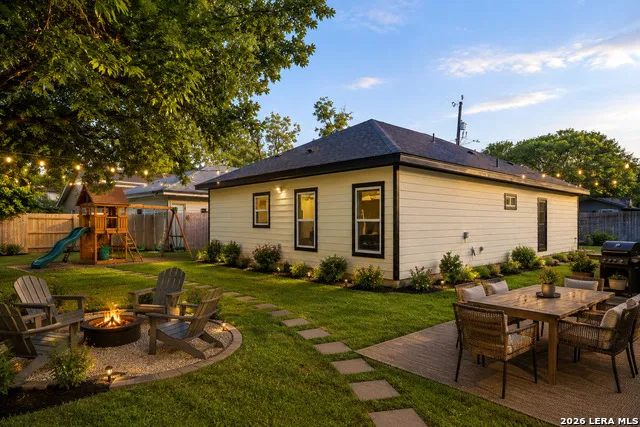 1342 Crystal San Antonio, TX 78211
