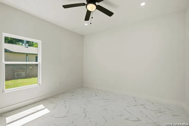 1342 Crystal San Antonio, TX 78211