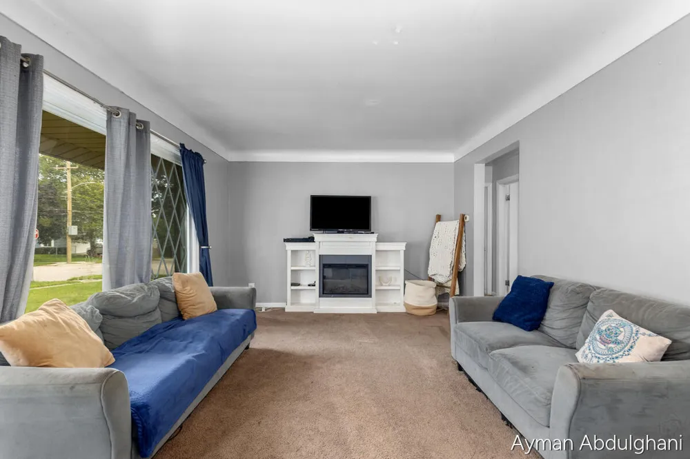 4248 Curwood Avenue SE Grand Rapids, MI 49508
