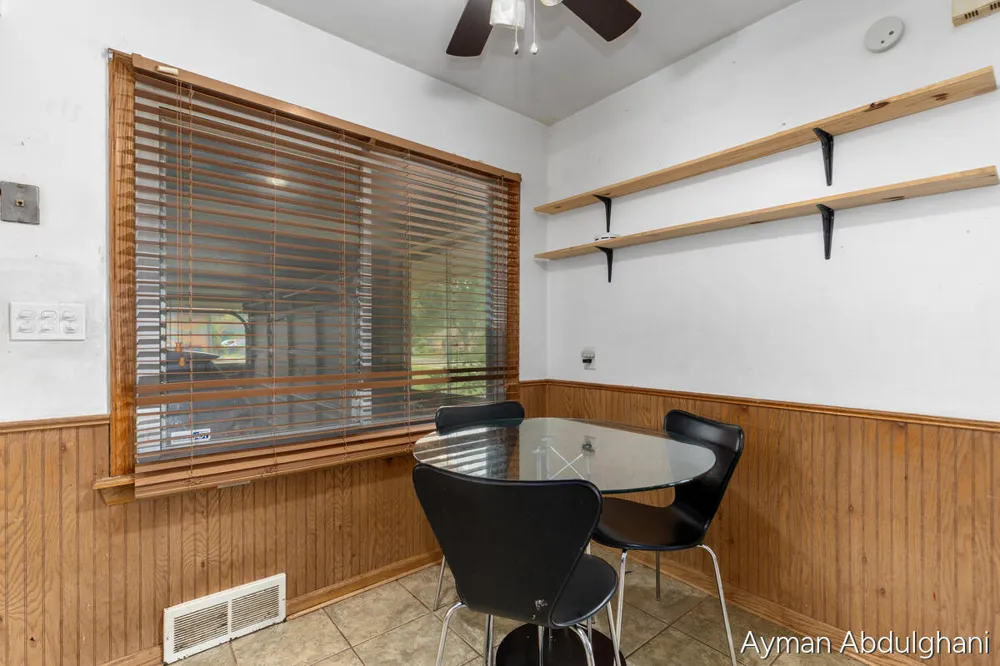 4248 Curwood Avenue SE Grand Rapids, MI 49508