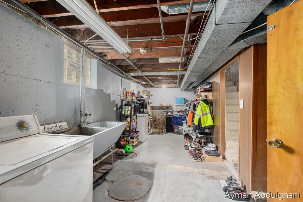 4248 Curwood Avenue SE Grand Rapids, MI 49508