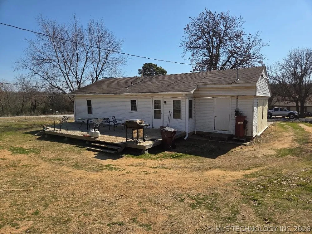 1104 Hilldale Drive Eufaula, OK 74432