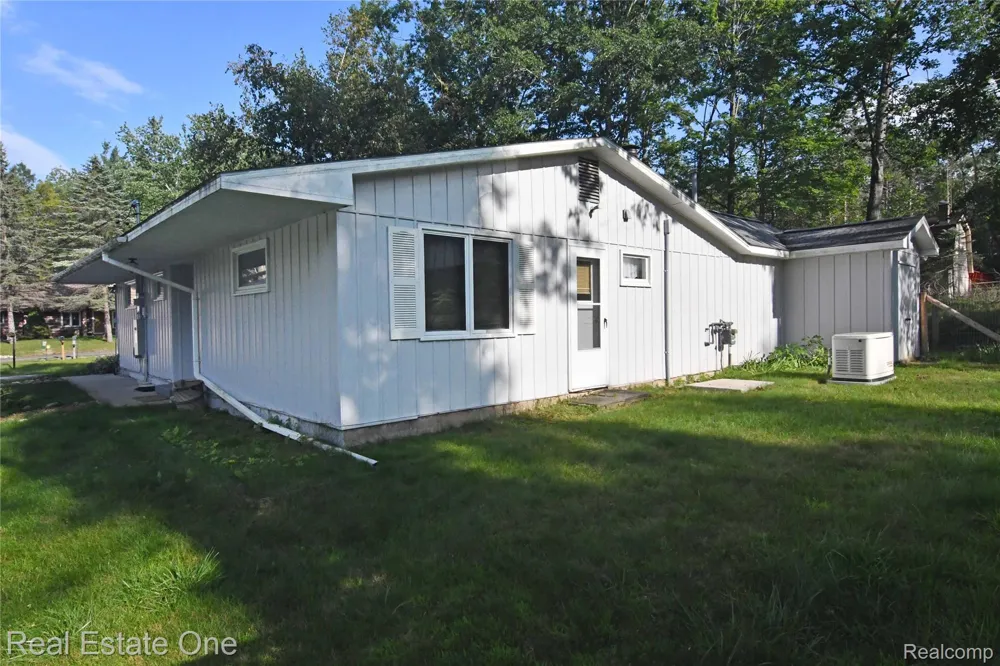 4255 Ash Road Alcona Township, MI 48742