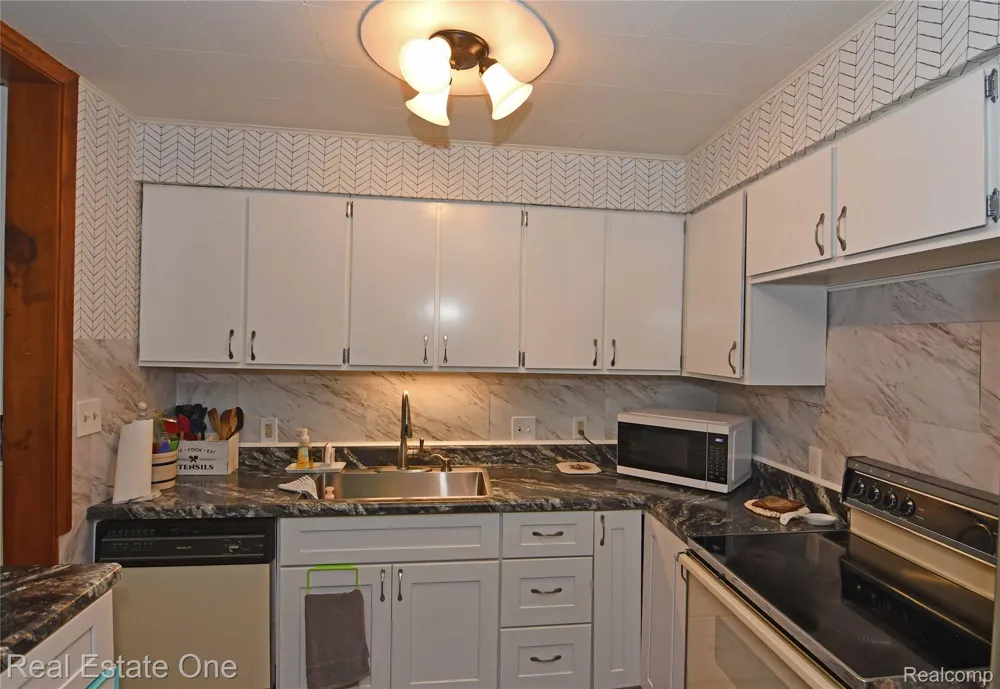 4255 Ash Road Alcona Township, MI 48742