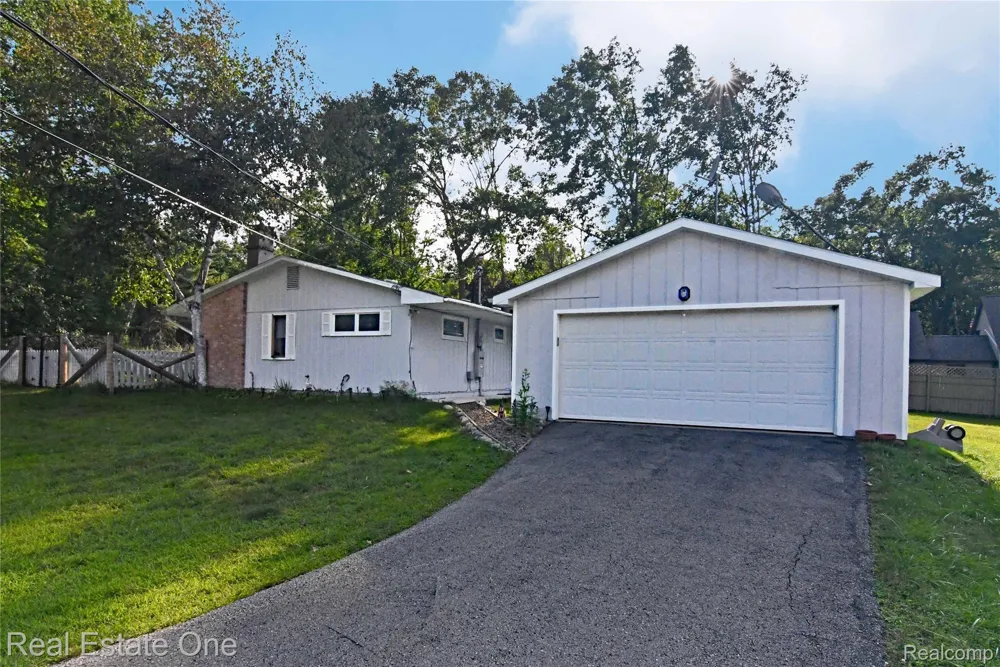 4255 Ash Road Alcona Township, MI 48742