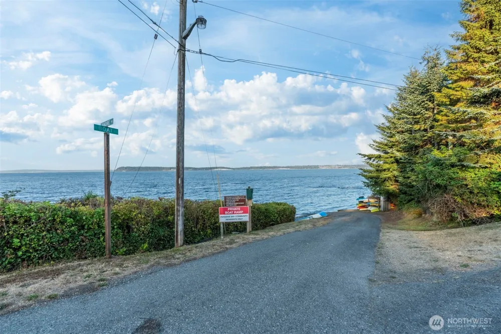 71 W Cedar Port Ludlow, WA 98365