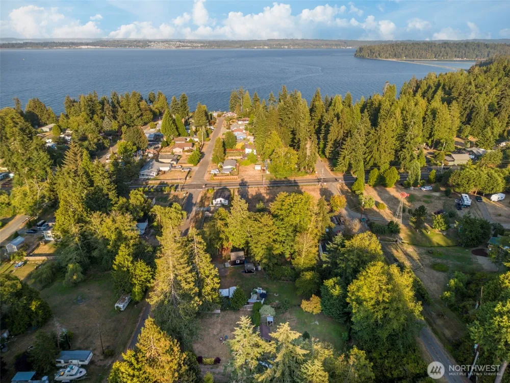 71 W Cedar Port Ludlow, WA 98365