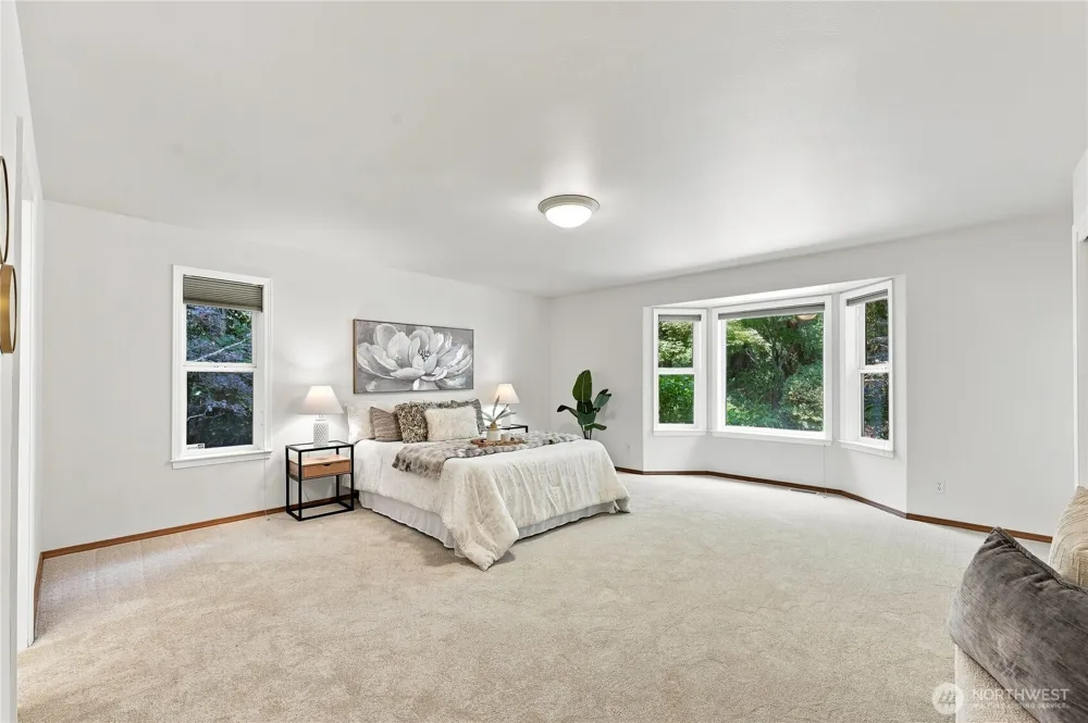 17523 Maple Hill Avenue NE Poulsbo, WA 98370