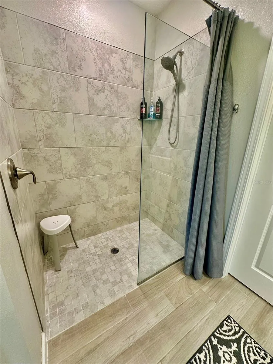 10442 ECHO DOCK LOOP San Antonio, FL 33576