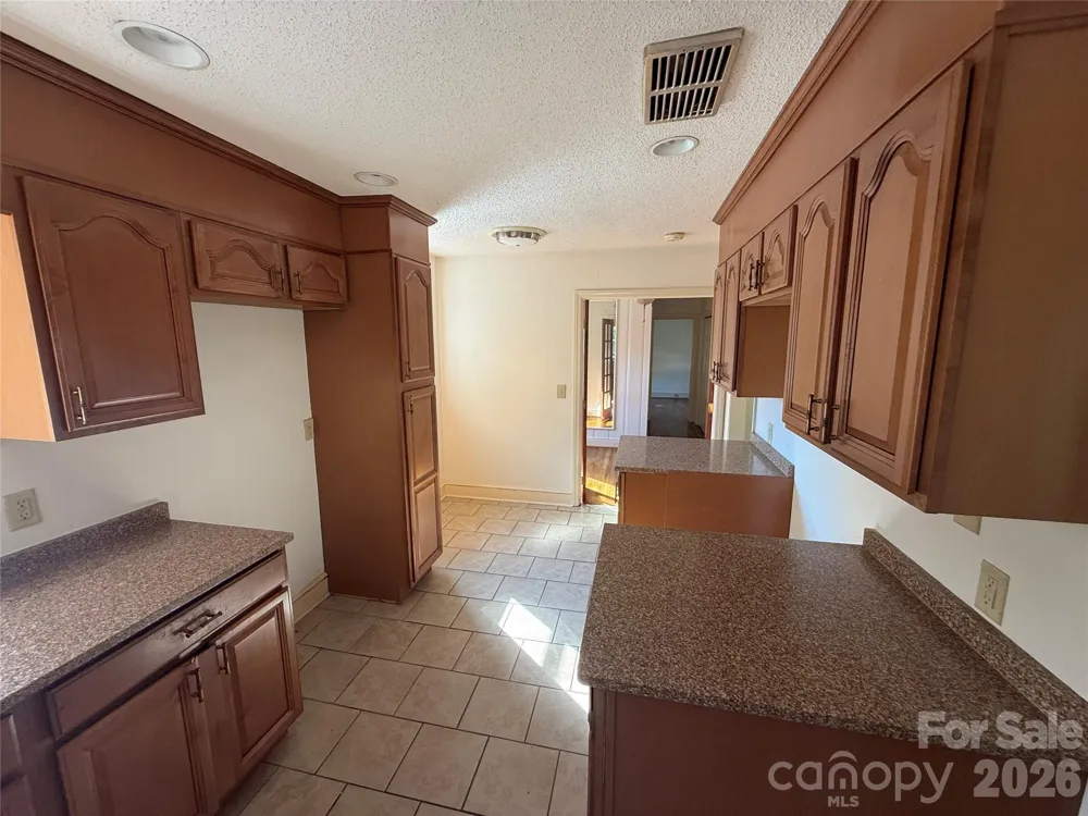 819 Wildwood Street Wadesboro, NC 28170