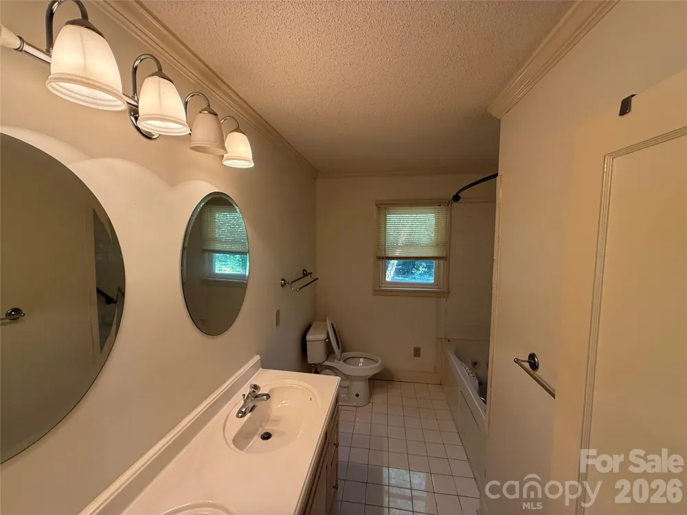 819 Wildwood Street Wadesboro, NC 28170