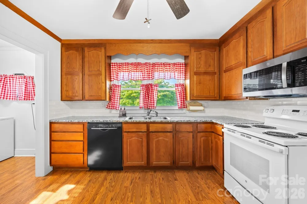1000 Radio Road Statesville, NC 28677