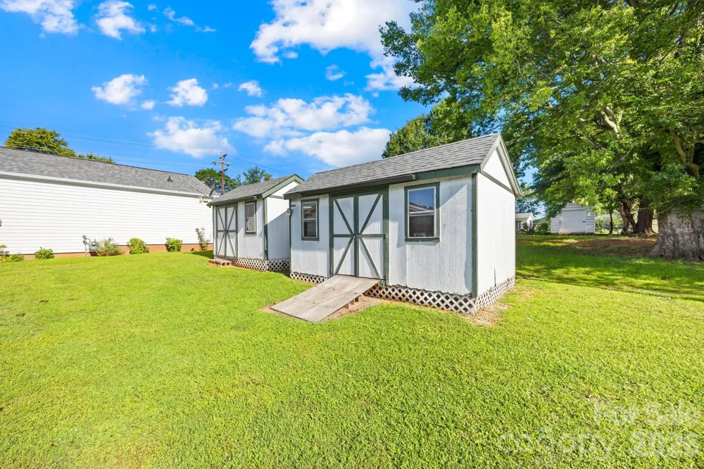 1000 Radio Road Statesville, NC 28677
