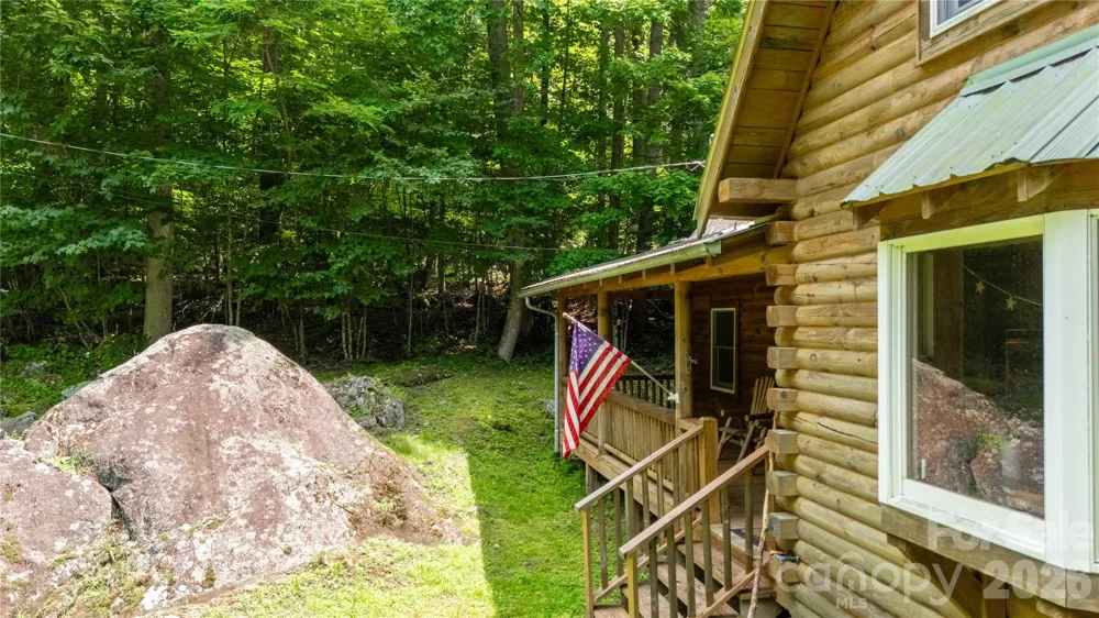 400 Amber Drive Bakersville, NC 28075