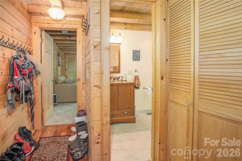 400 Amber Drive Bakersville, NC 28075