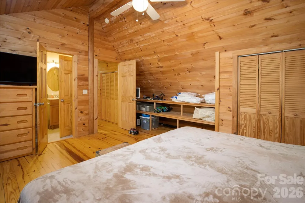 400 Amber Drive Bakersville, NC 28075