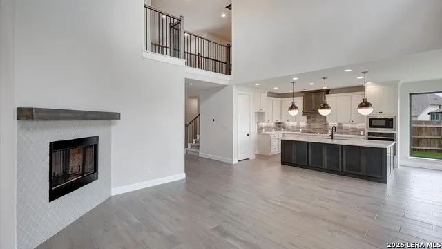 124 Pin Oak Castroville, TX 78009