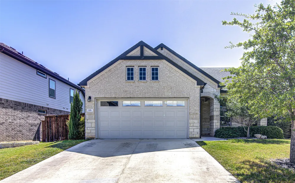 106 Bear Paw Run Georgetown, TX 78628