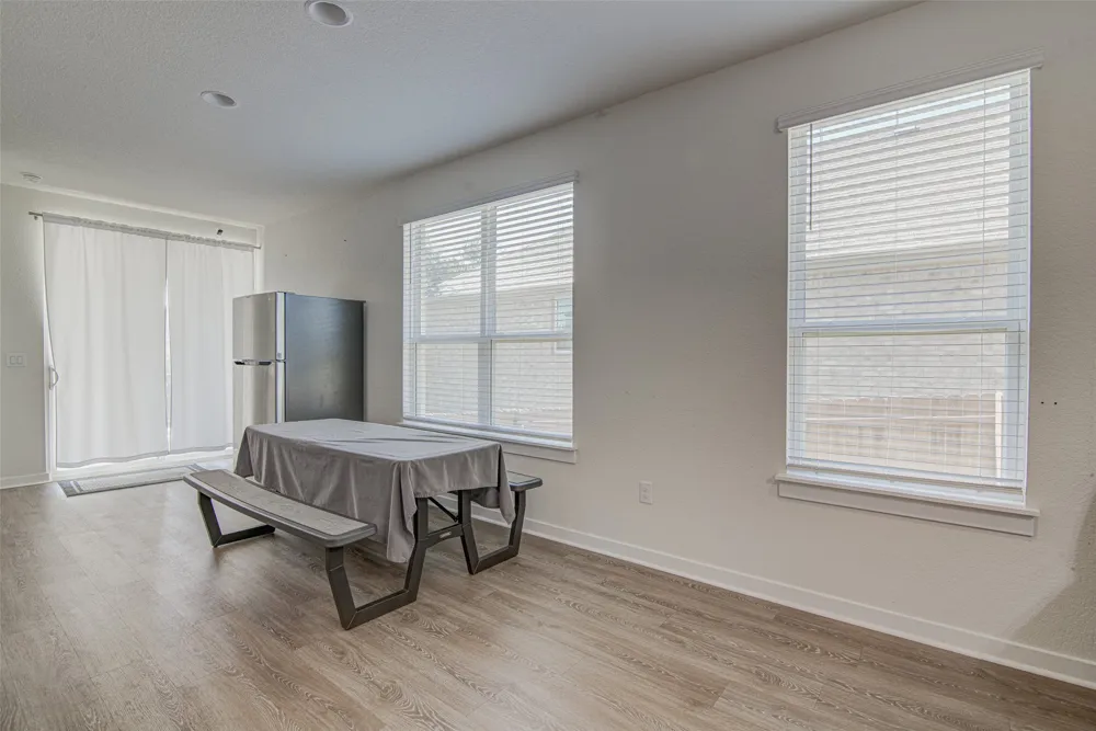 106 Bear Paw Run Georgetown, TX 78628