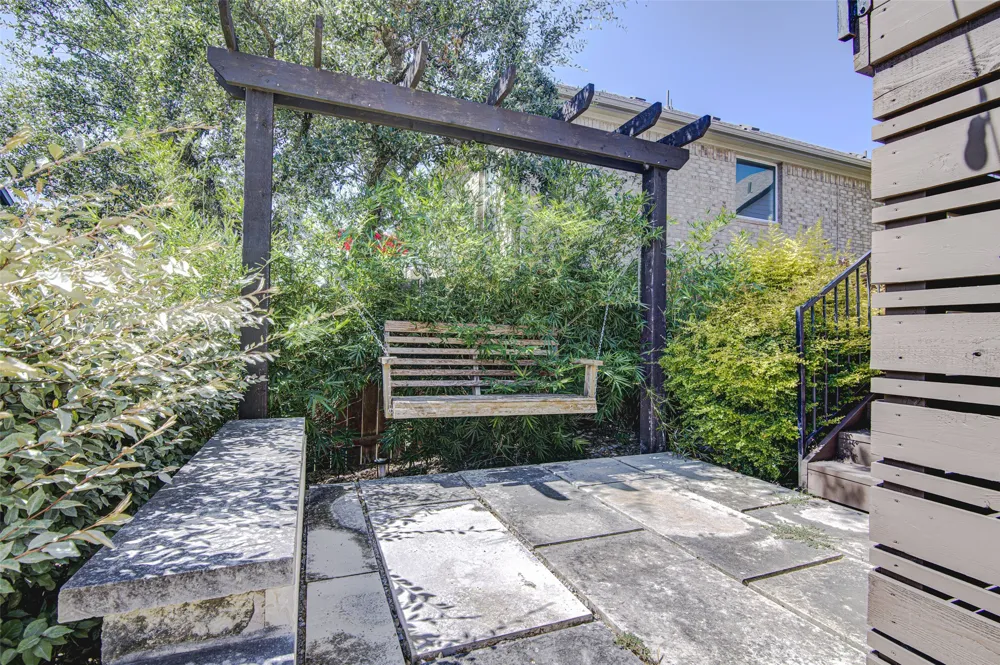 106 Bear Paw Run Georgetown, TX 78628